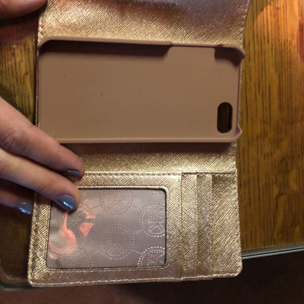 Michael Kors mini wallet and iPhone 5s holder - Picture 3 of 4